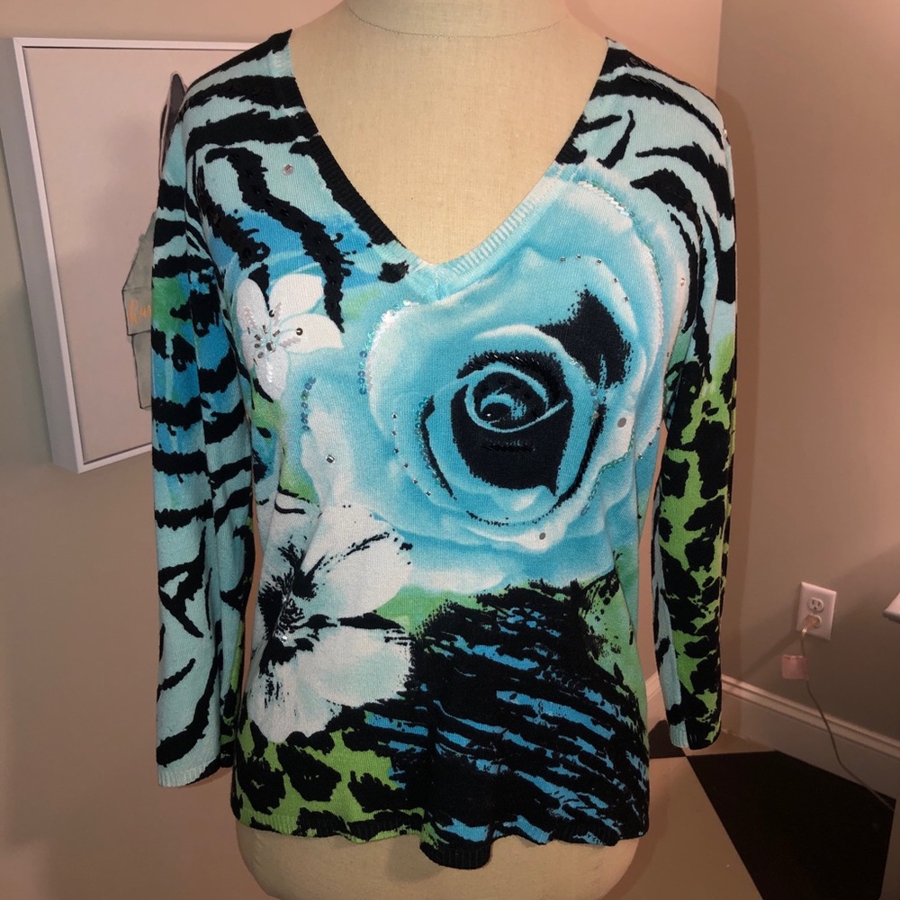 3/4 length top